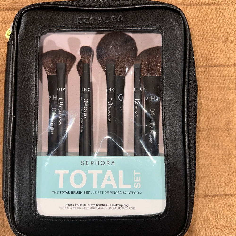 Sephora Total Brush Set with Black Case
